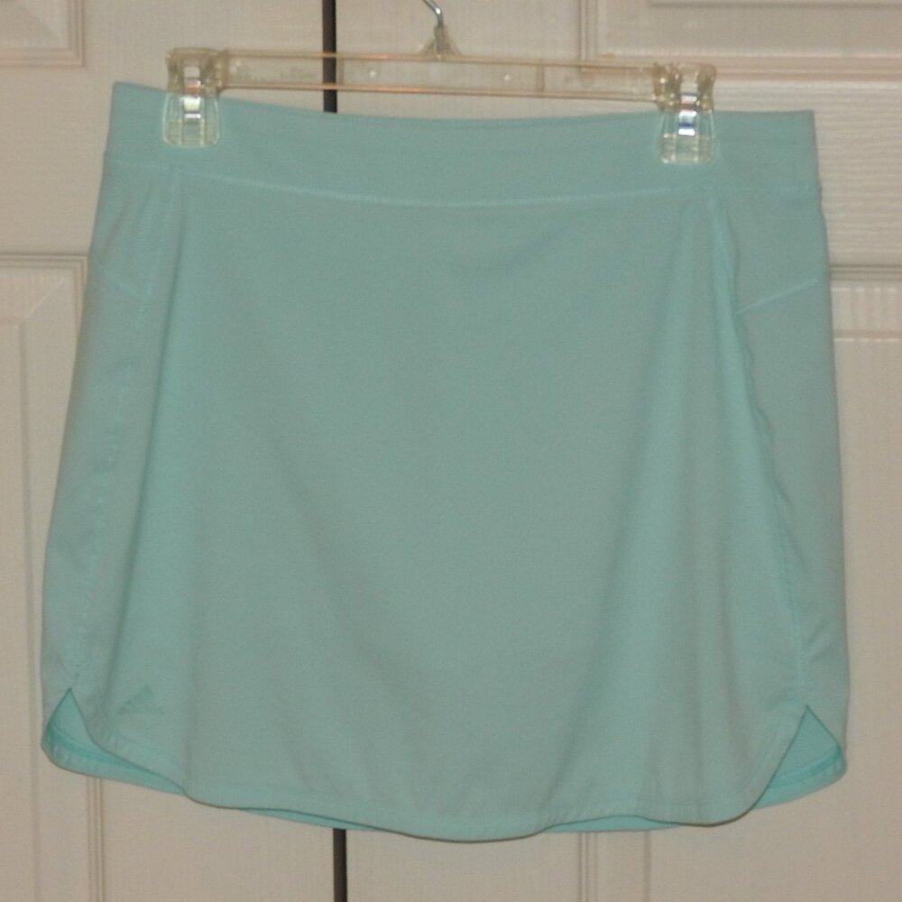 Adidas Women’s Golf Skort in Mint Green, Size 2